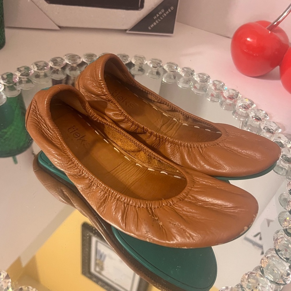 Tieks Gavrieli Ballet Flats Brown Leather Slip On Comfort Shoes Women’s Sz 7 - Picture 1 of 6